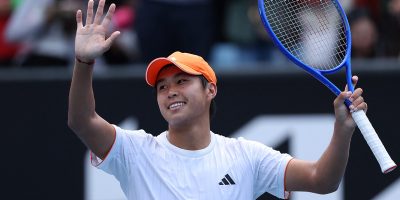 Visit the Tien soars into R4, AO page