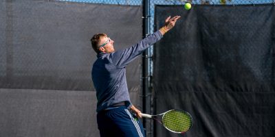 Visit the Returning a lefty serve page